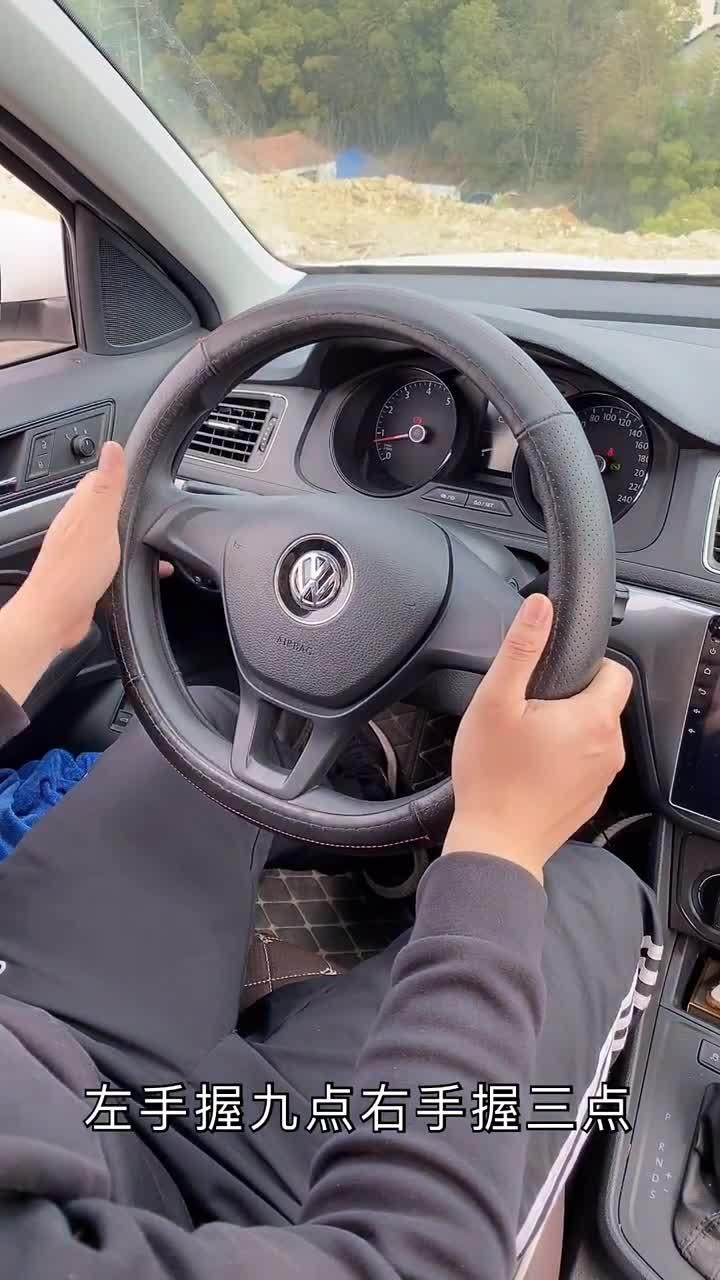老司机演示"腰马合一"大家不要轻易尝试
