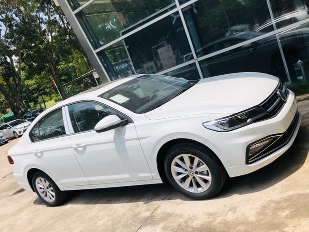 2020全新宝来1.4t自动精英,遇到你很高兴