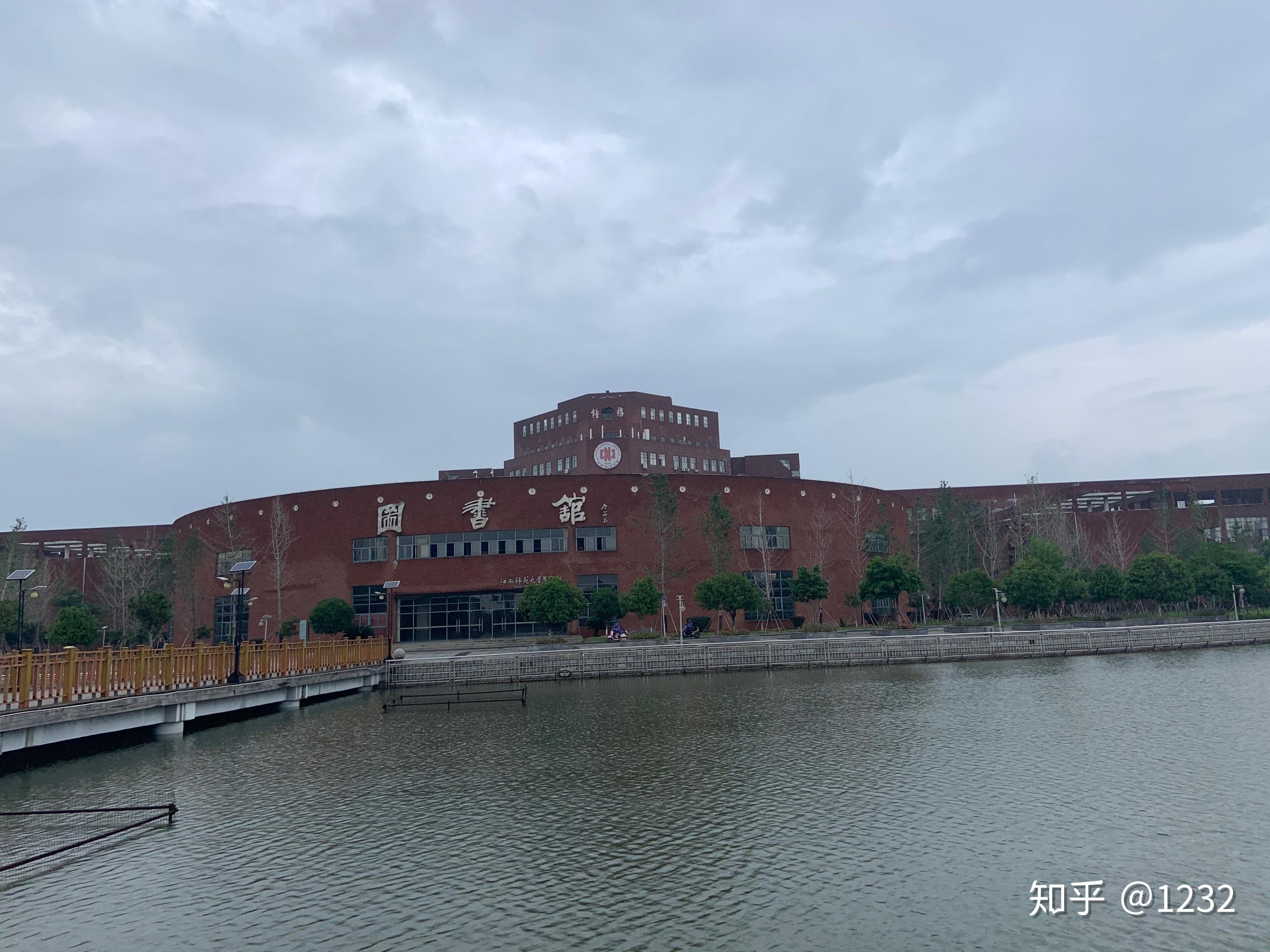 江西师范大学的校园环境如何? - 知乎