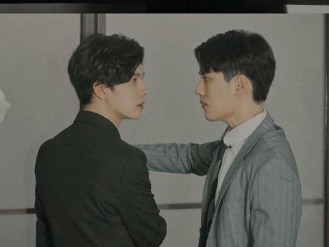 夏天: 十一前更新 《王储的抉择》,请大家去看!