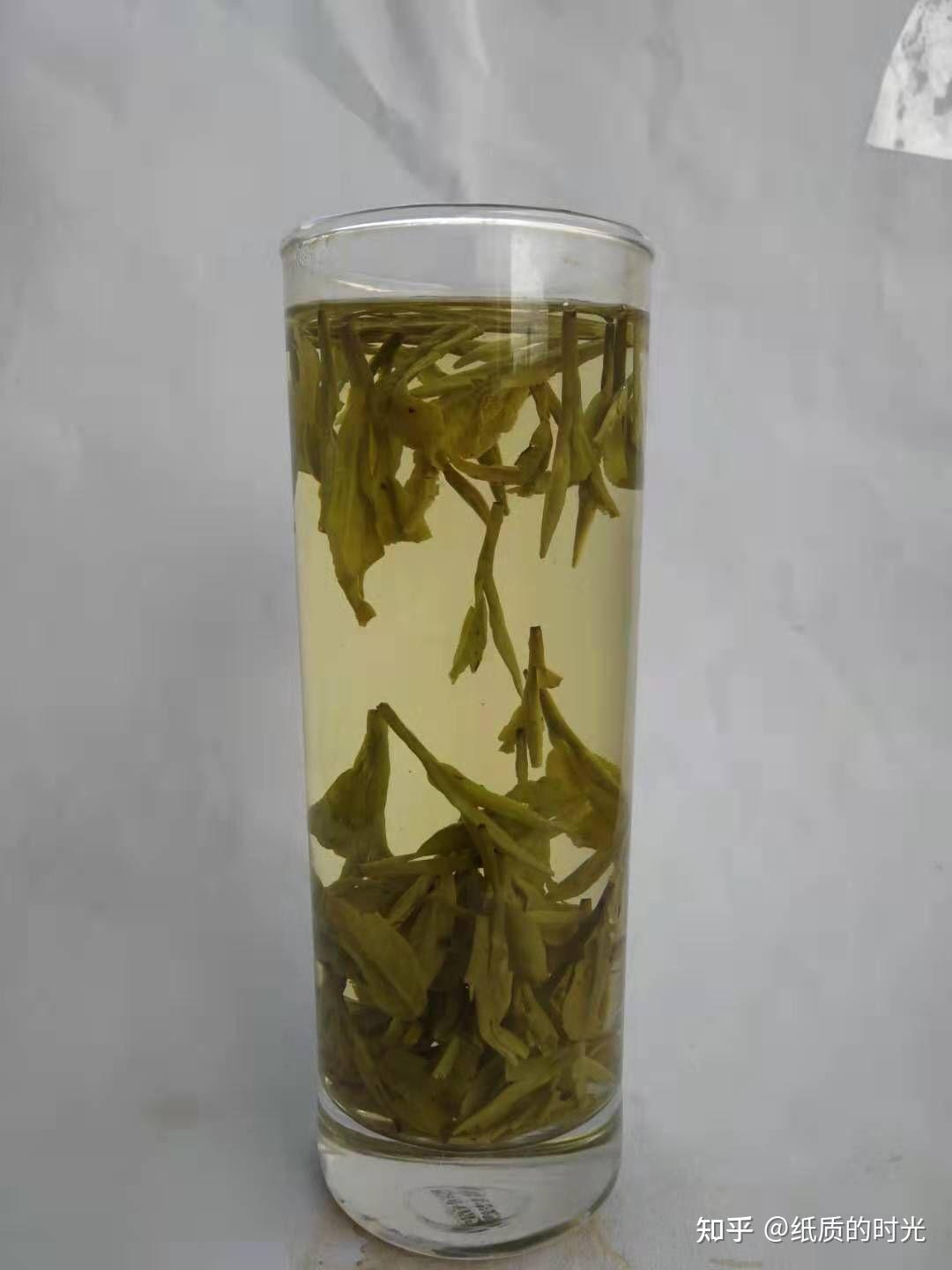 夏茶实拍照片:0下单搜淘宝店铺:新昌青尘茶行而茶农