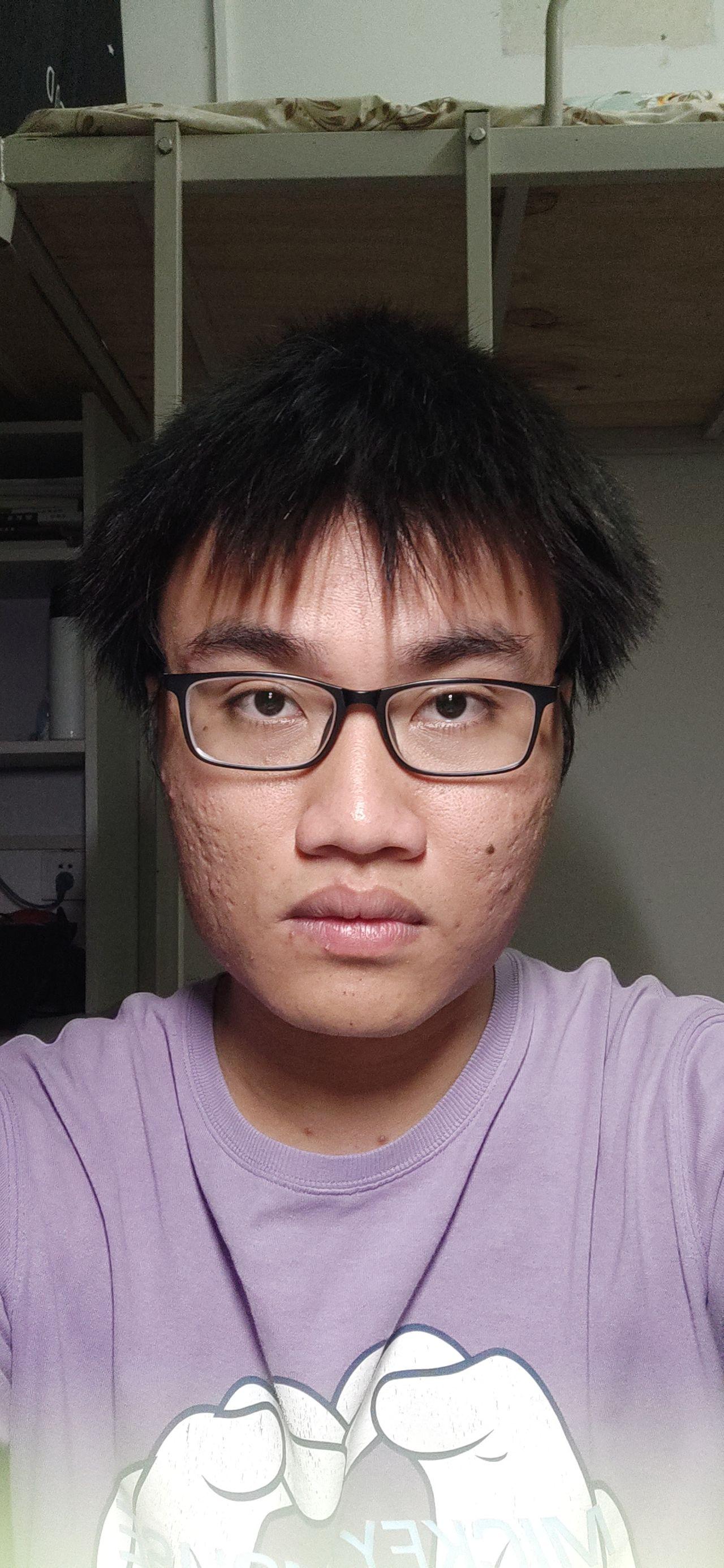 男生长得丑还留长发是什么体验