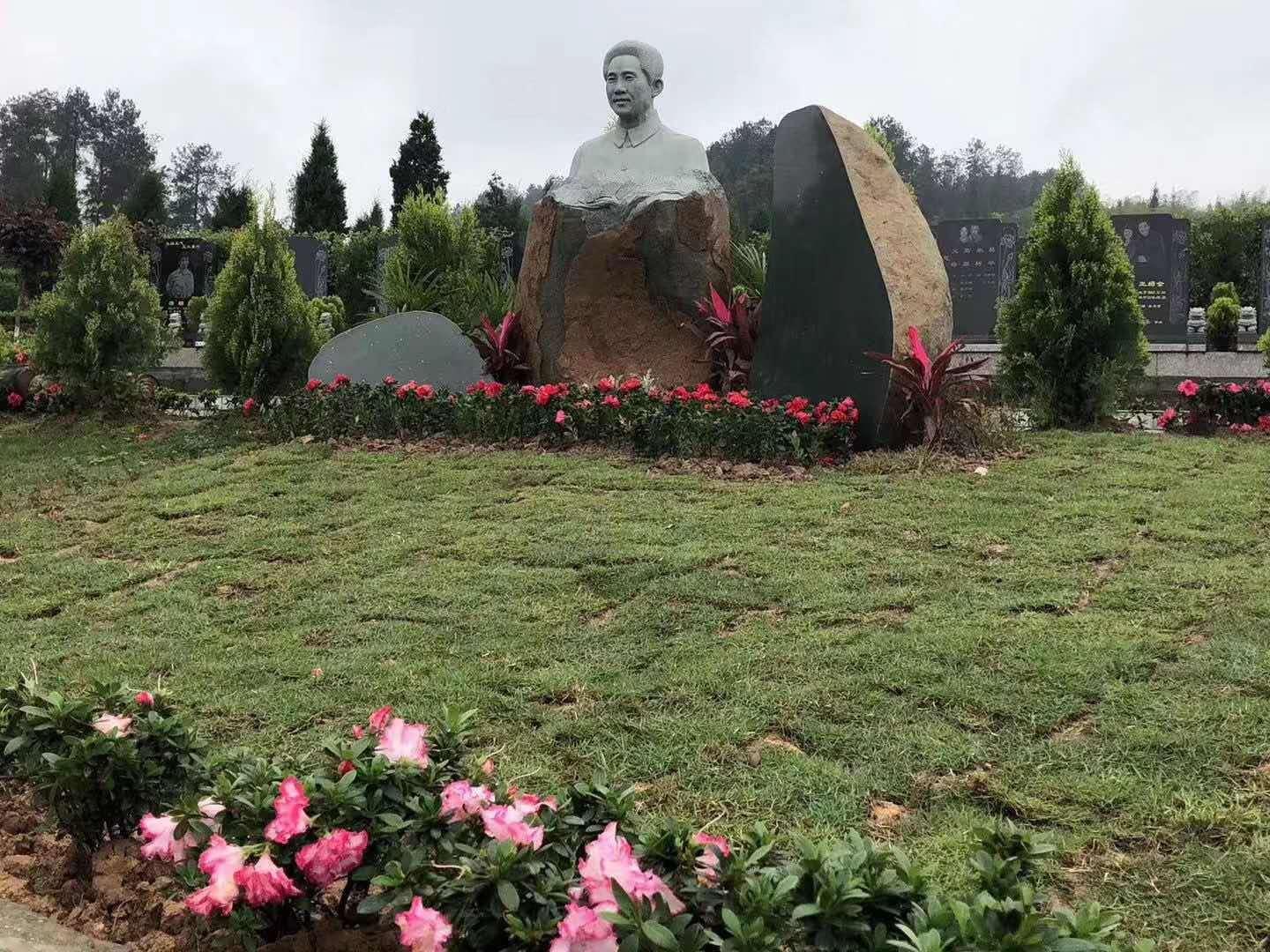 南川大觀鎮性價比高佛靈寺陵園一小時車程嗎