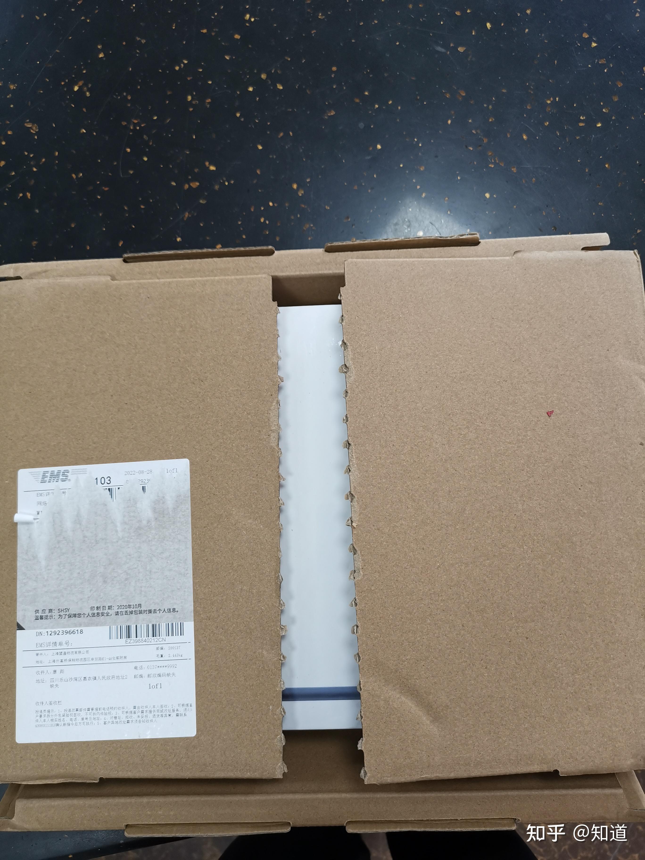 午夜蓝 macbook air 1T 16G 开箱照 - 知乎