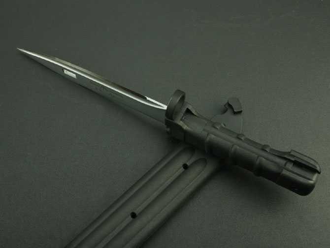 俄罗斯 AK-74M刺刀 - 知乎