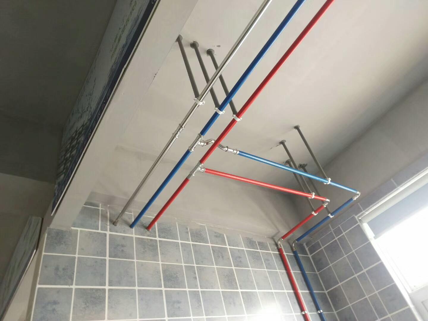 家装应注意测试不锈钢水管是否漏水