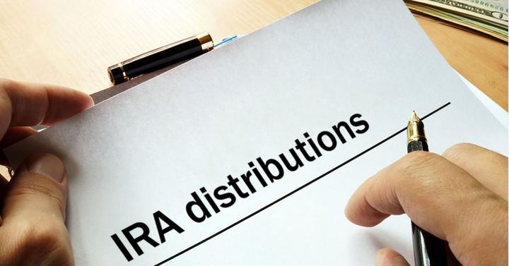 At What Age Do I Have To Start Taking Distributions From My Ira