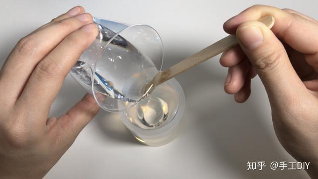 手工DIY丨值得一试的小手工（滴胶篇） - 知乎