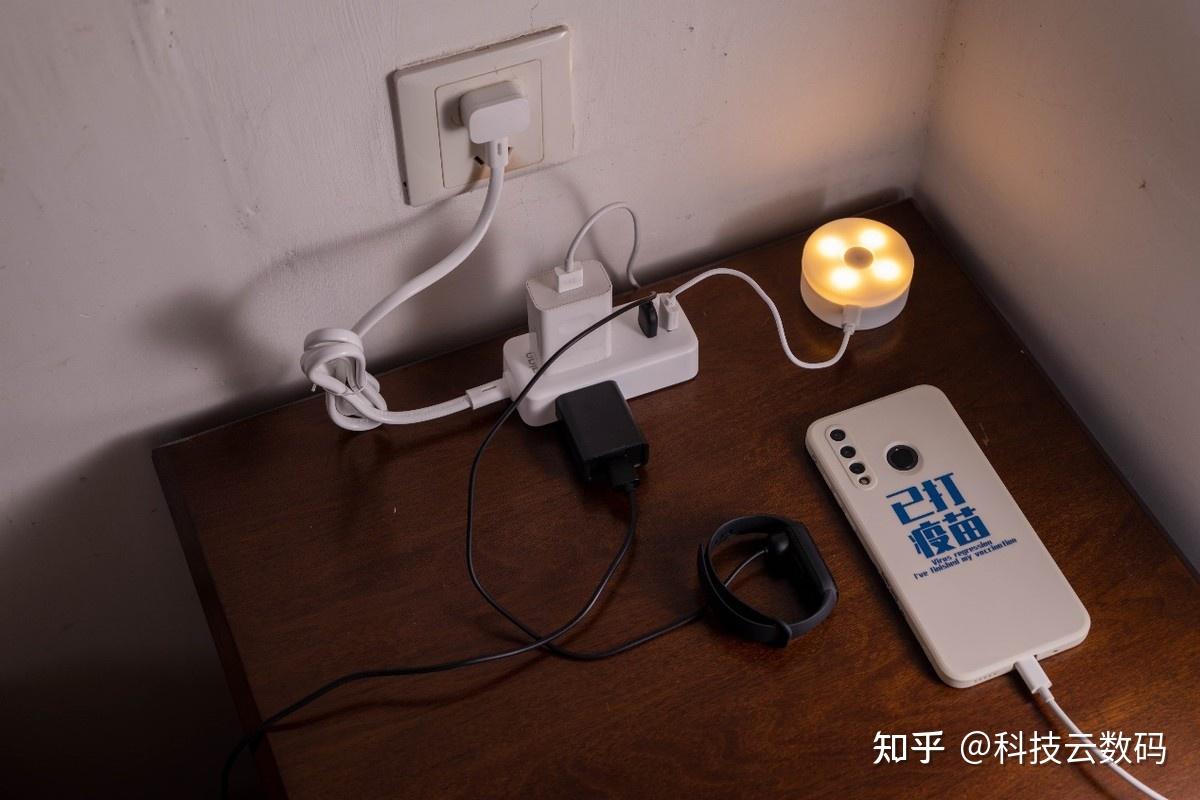 小玩意办大事,aigo迷你插座体验 - 知乎