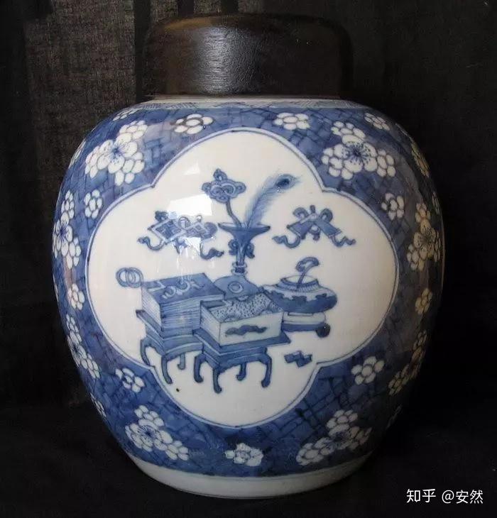 纹饰断代之博古纹：清代瓷器中的博古纹装饰各具特色 - 知乎