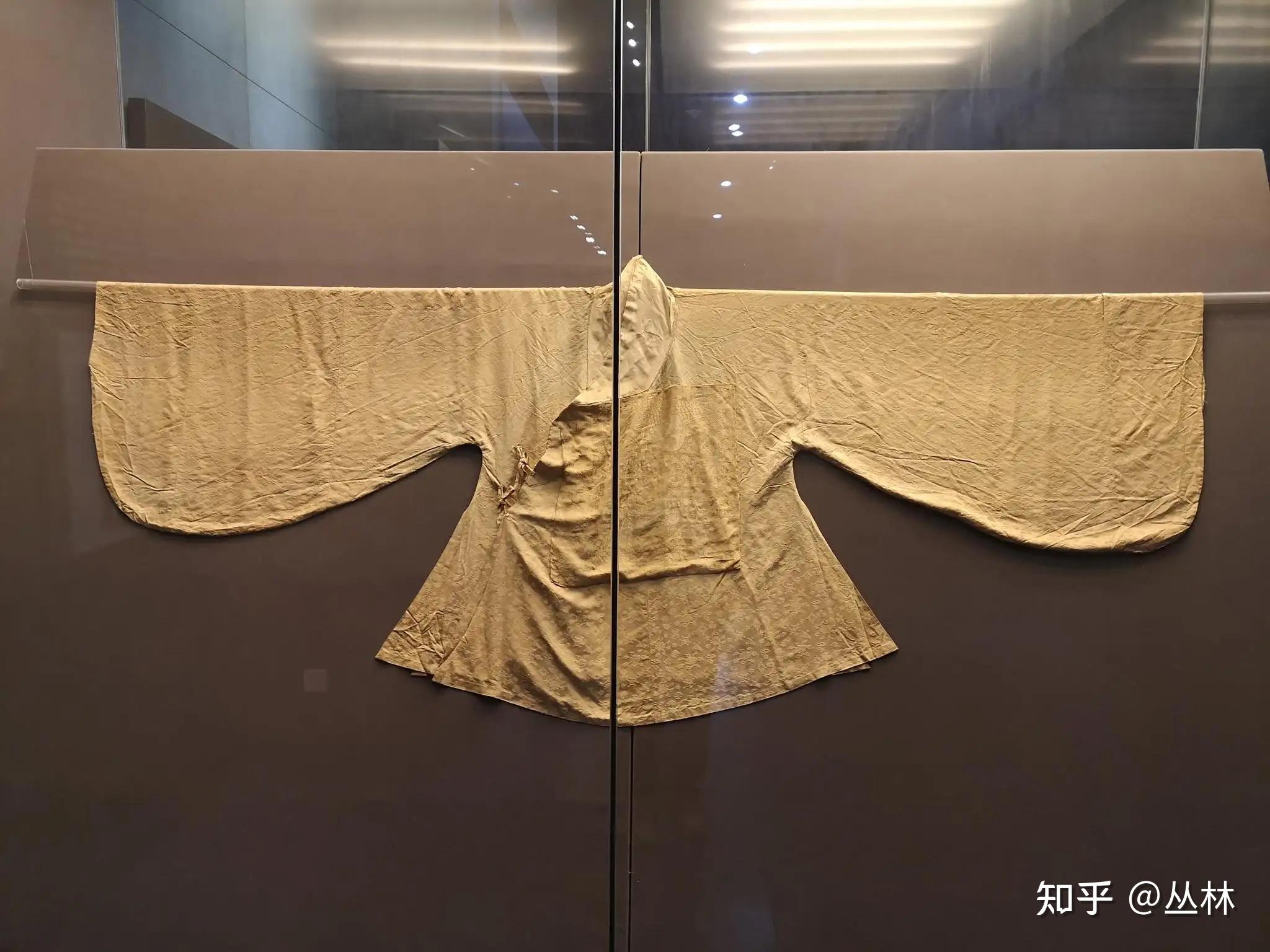 古人袖子里是怎么装东西的? - 知乎