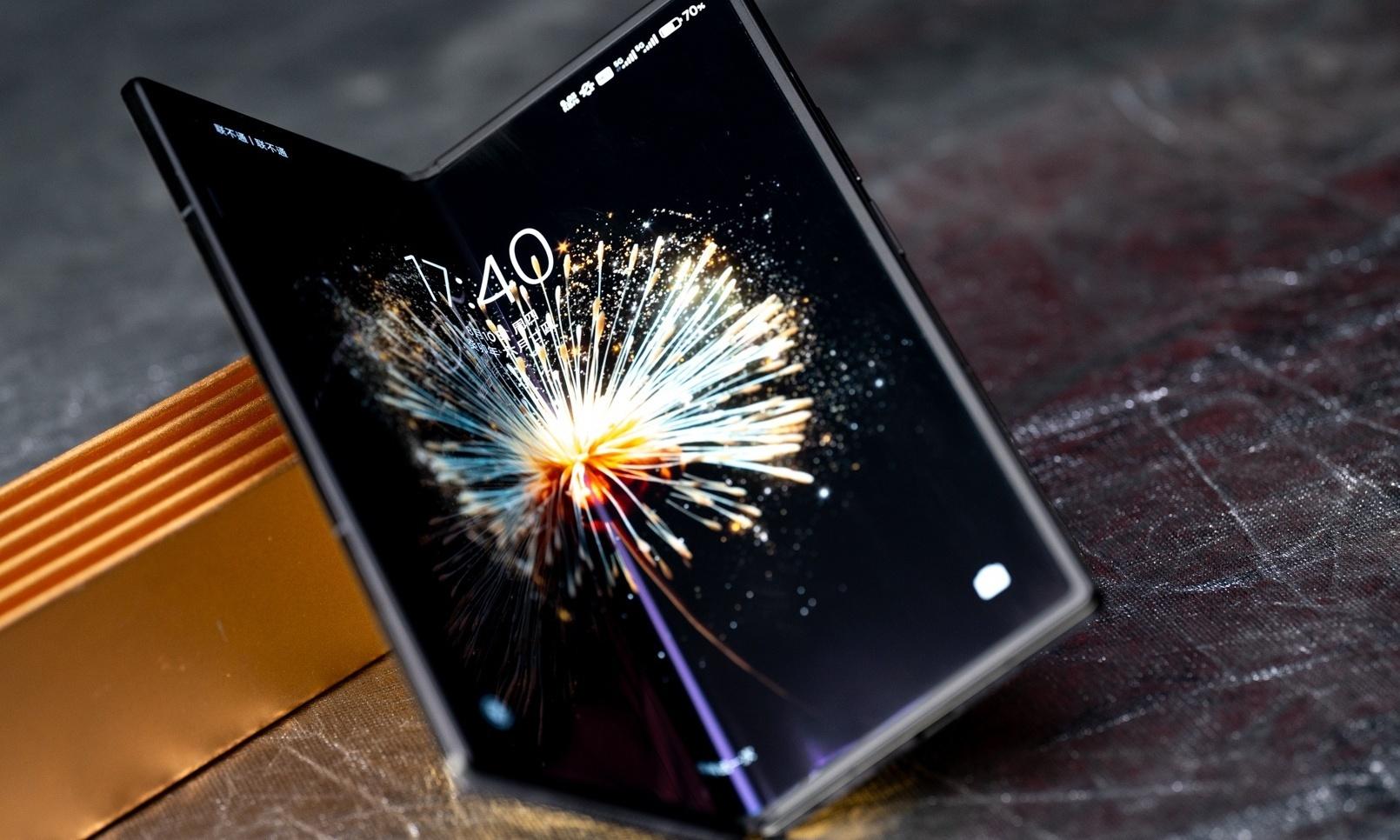 折叠屏iphone又跳票了