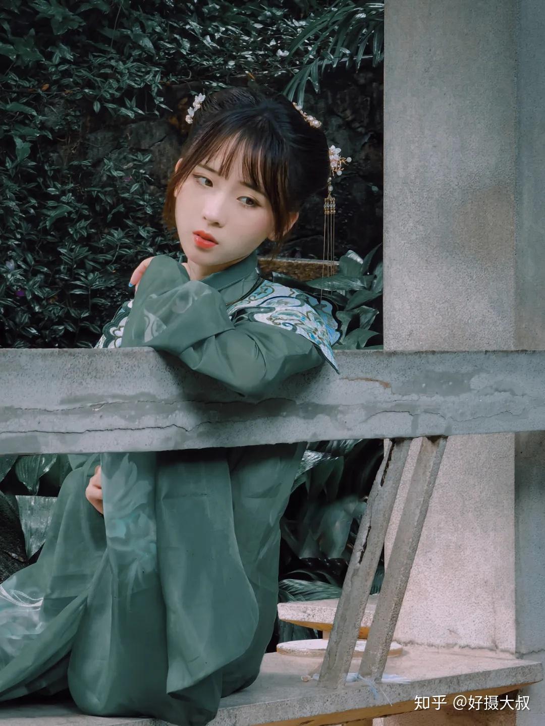你以为古风人像必须要用单反相机拍吗美爆朋友圈手机就可以做到