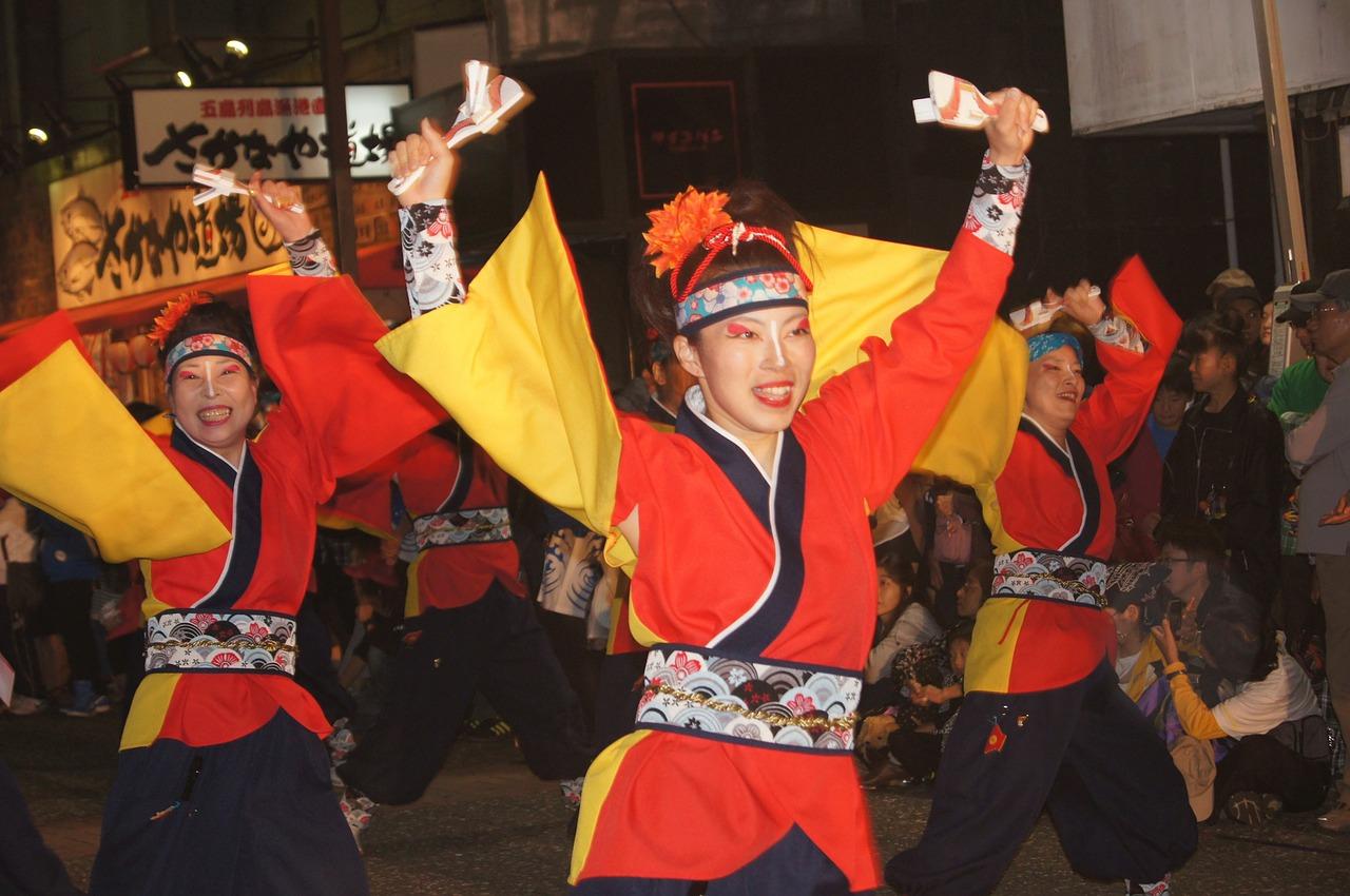 盂兰盆节舞图片