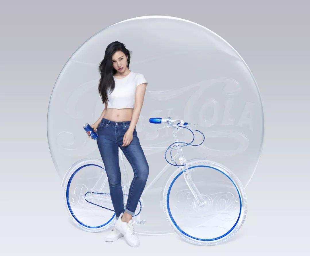 珑品牌挚友70hublot宇舶表全球品牌大使陈漫70代言内衣品牌eves