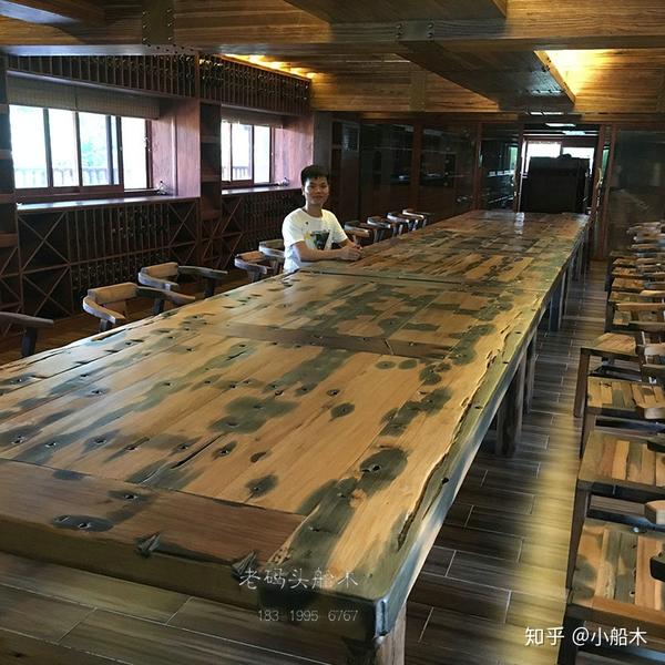原生态老船木餐桌椅饭桌自然边古旧实餐桌餐厅会所民宿适合用老船木 - 知乎