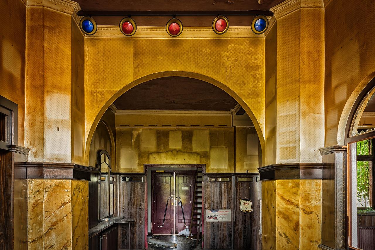 1. 房屋面积解析