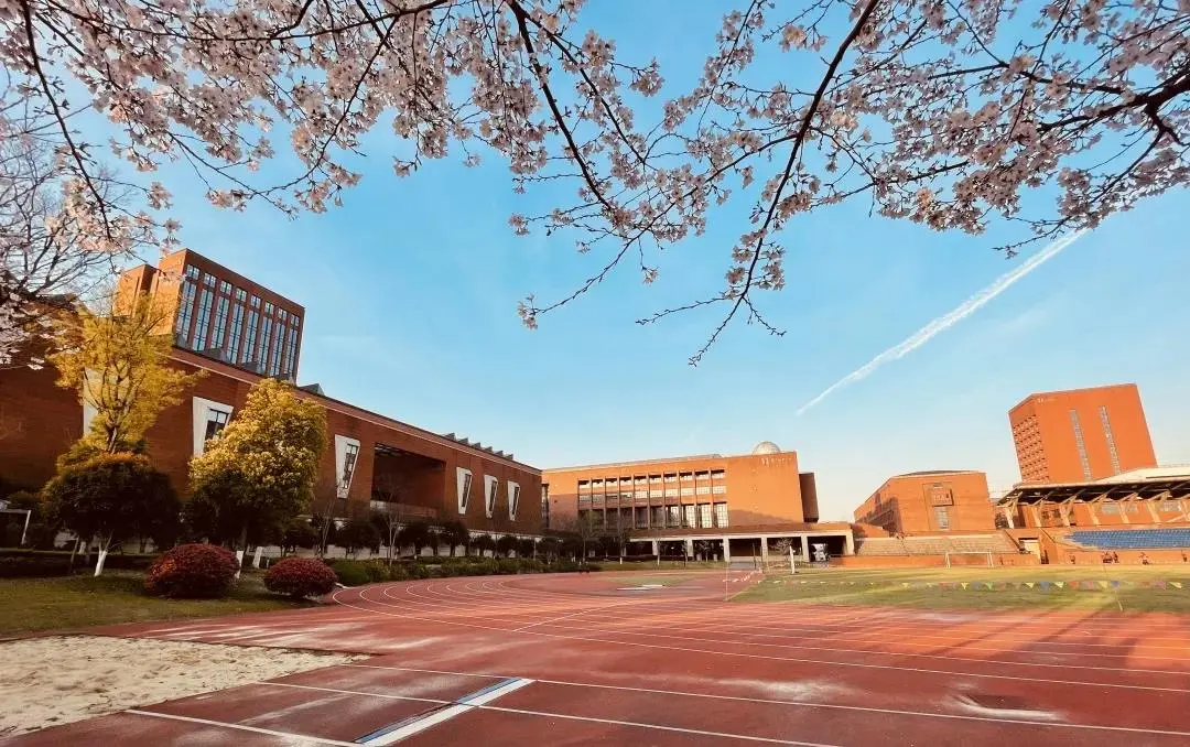 杭州高级中学国际部怎么样学校学费招生情况