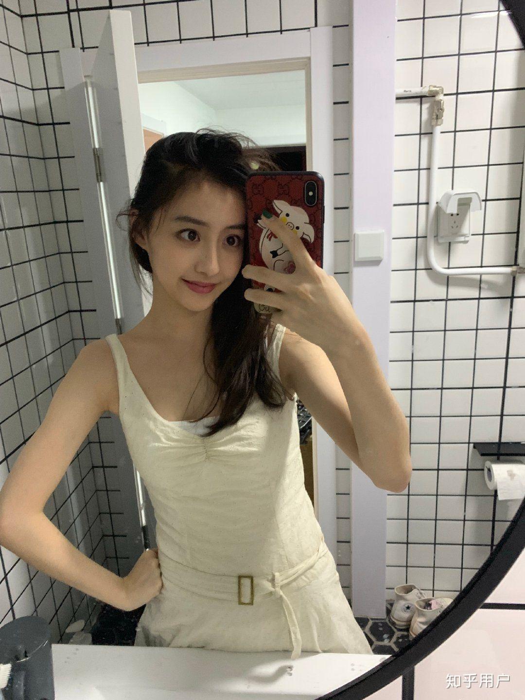 有哪些可爱女生的素颜照