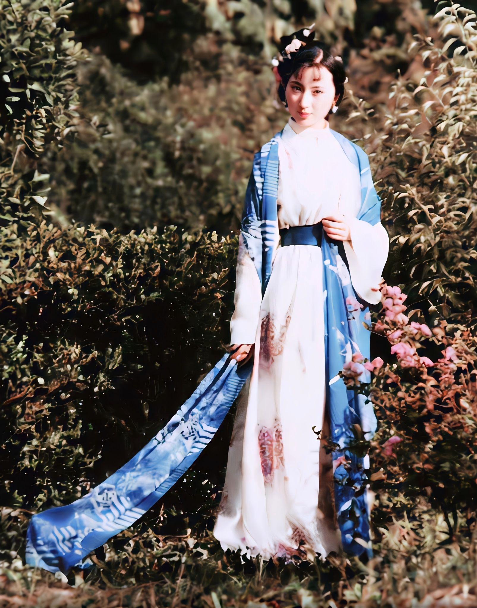 有没有87版林黛玉的高清壁纸可以分享