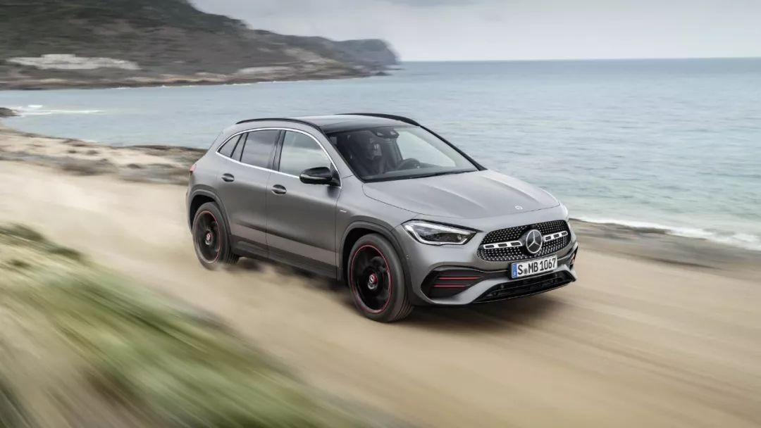 全新一代奔驰gla正式亮相amg35家族再添一员