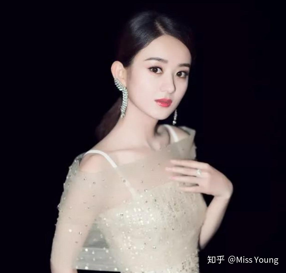 怎么变有气质的女孩子 v2-960c3a5fe5ac923ee7e5a75cecfc177c_r.jpg