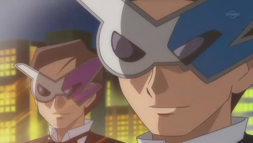 机,帅哥和君莎以及红豆杉博士"飙车"以及头戴面具的等离子团成员等等