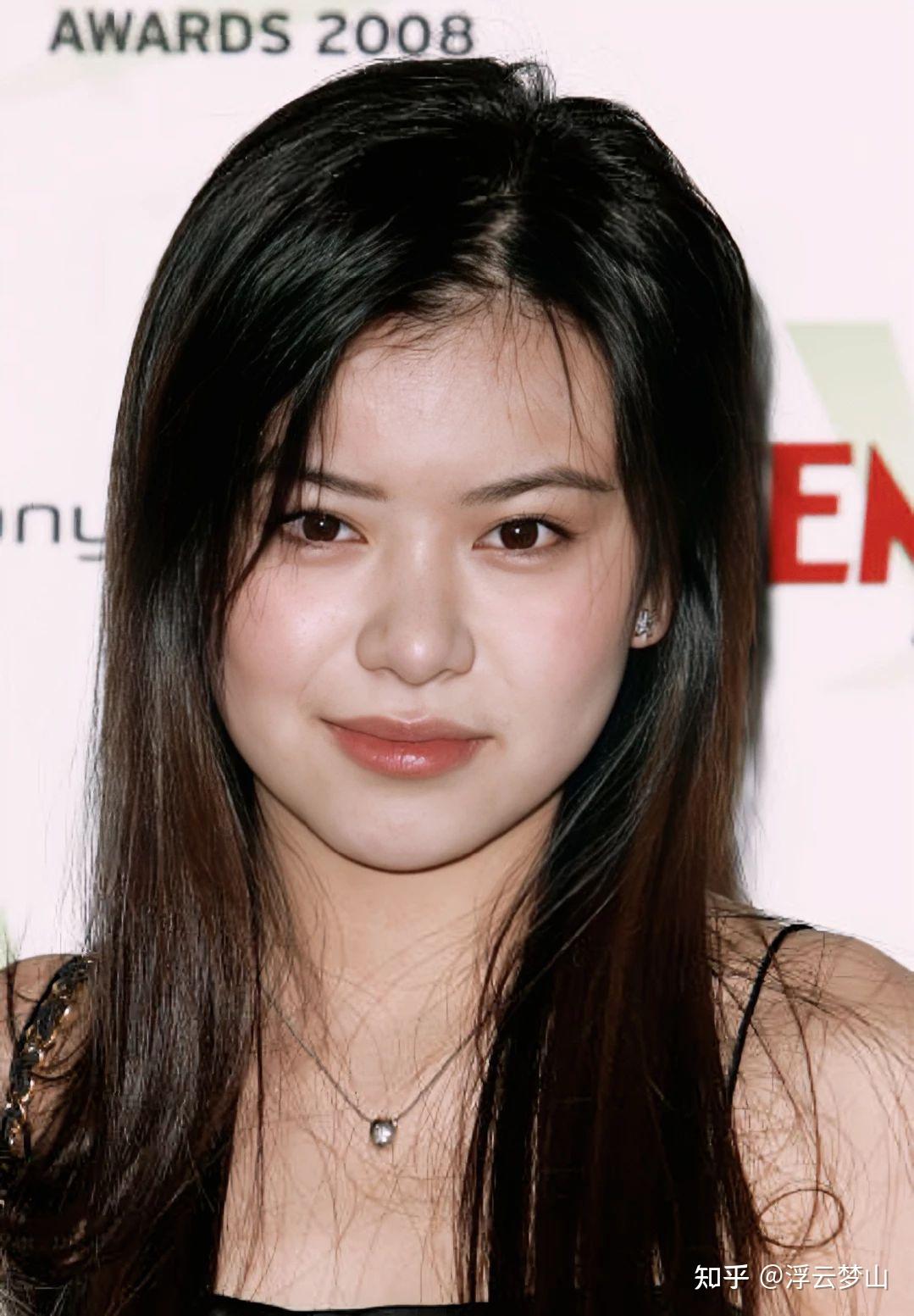 只考虑颜值,你认为中国的女演员中谁比较适合演秋·张?