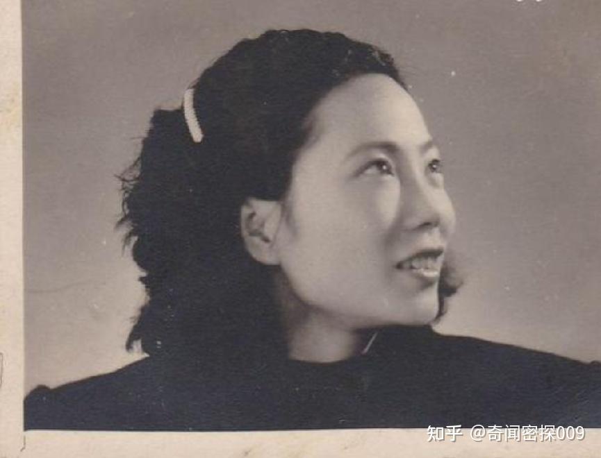 山东现代武则天晁正坤登基称帝建内阁女帝后宫有4名男宠
