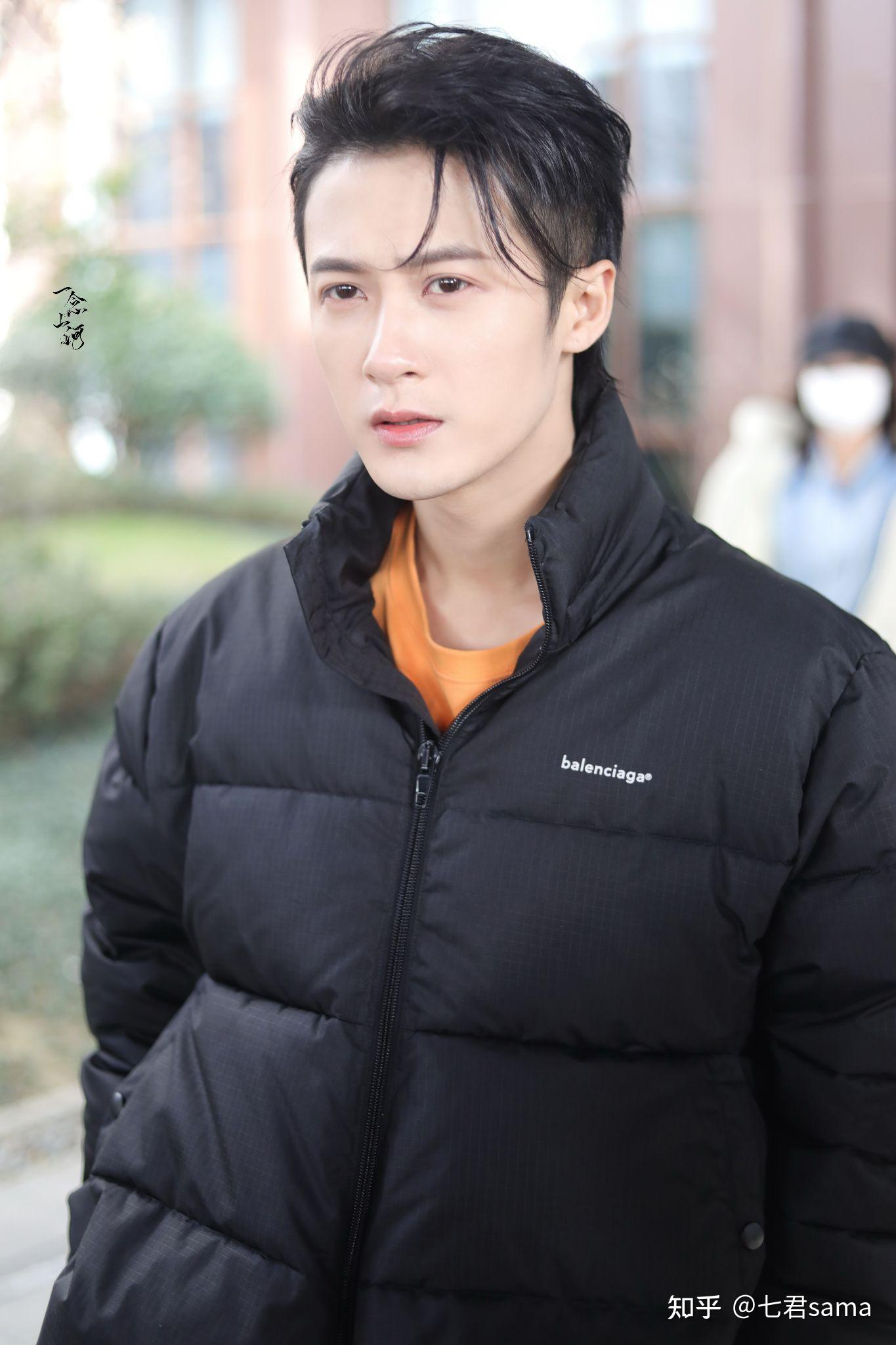 如何看待剧版杀破狼的选角