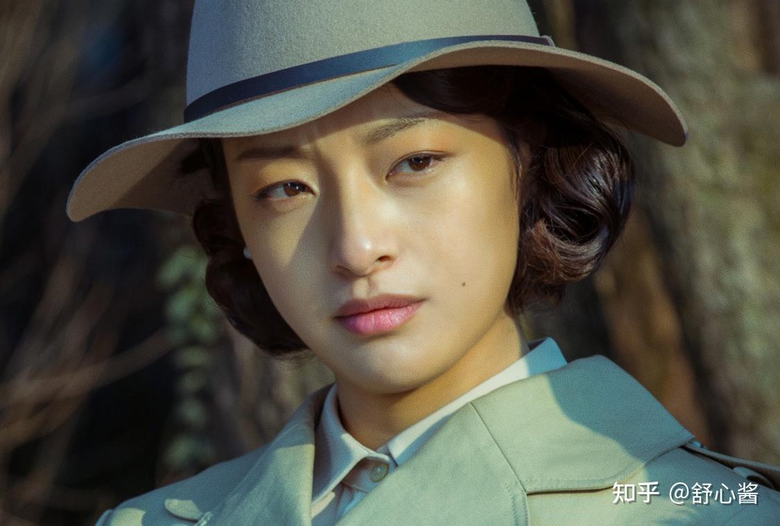 如何评价高群书执导张译郎月婷主演的电影刀尖