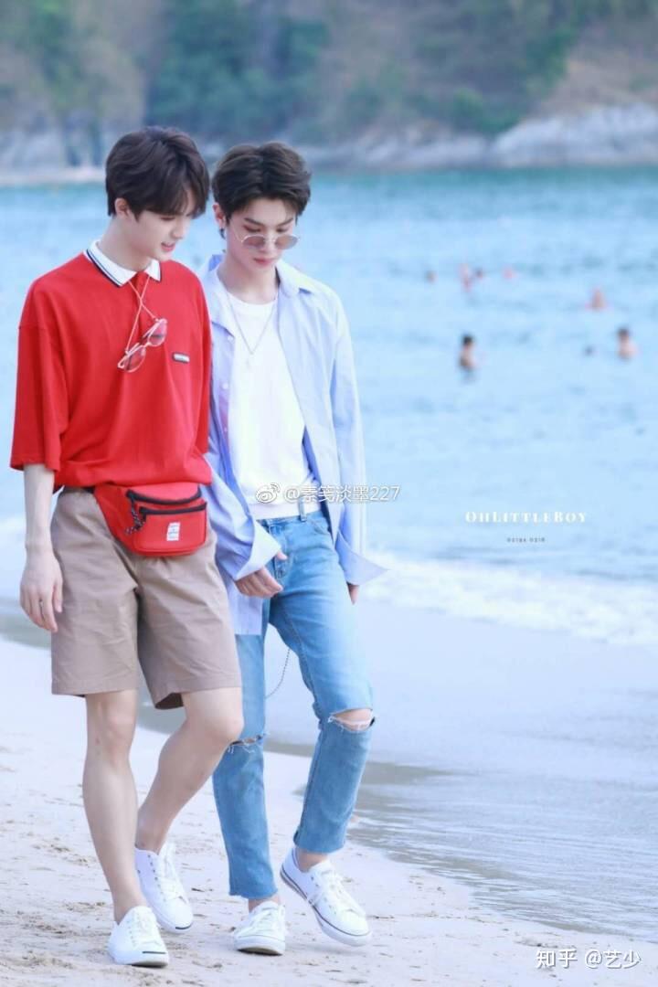 假设朱正廷Justin黄明昊范丞丞并不在同一家公