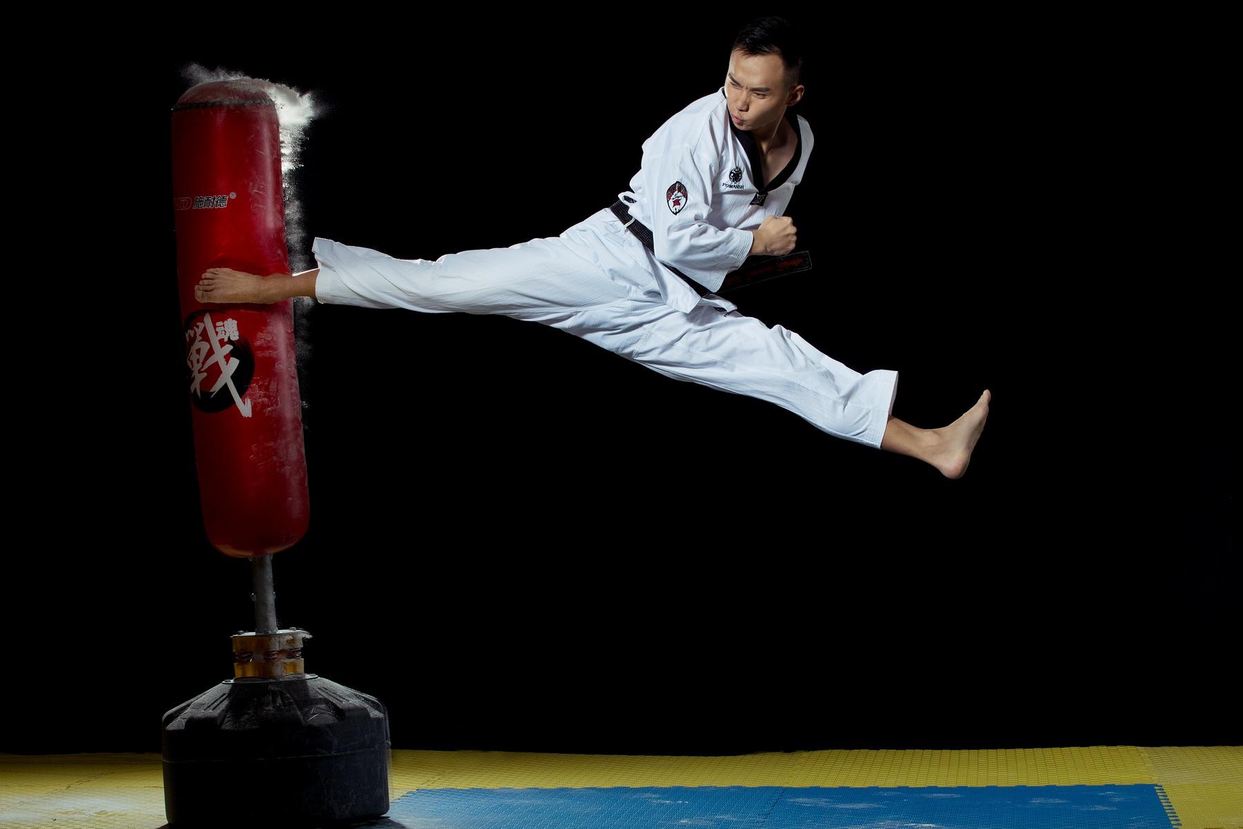 神牛ad600pro每秒12张连拍116输出