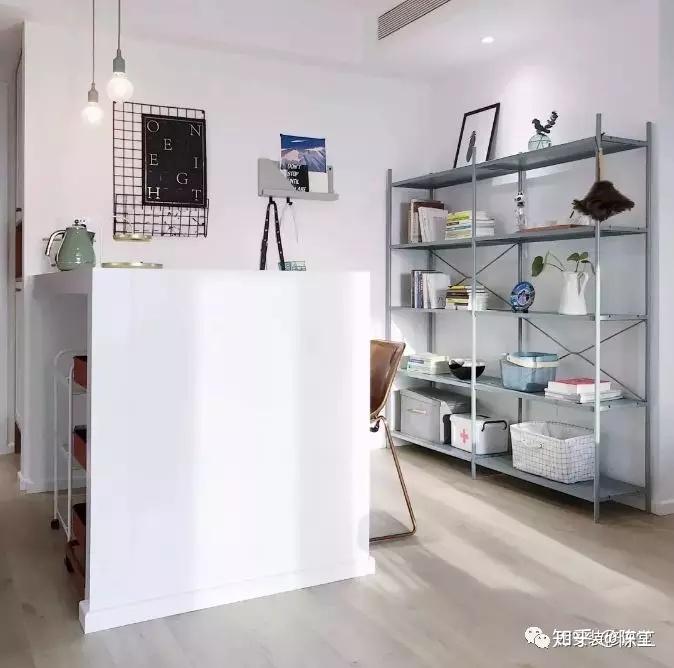 书房式客厅书桌和沙发的摆放如何搭配？ - 知乎