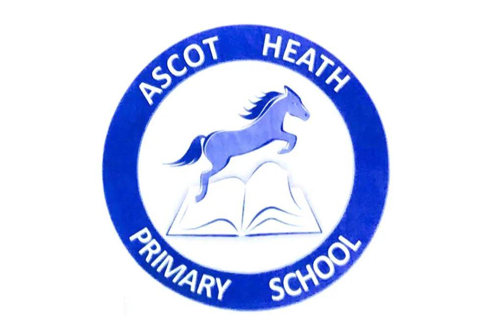 11岁美国小学生为学校设计校徽一不小心就被校长采用了