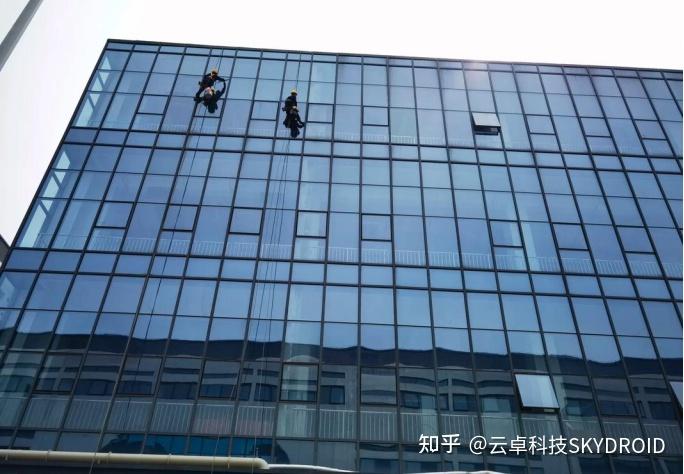 高空清洗无人机的“眼睛”应该怎么选？聊聊云卓C01PRO电子云台