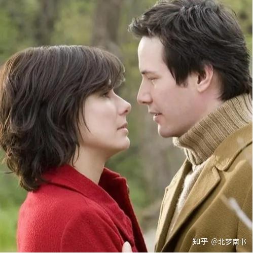 685.《请别相信她》:是裴炯俊执导,由金荷娜,姜东元主演的韩国电影.