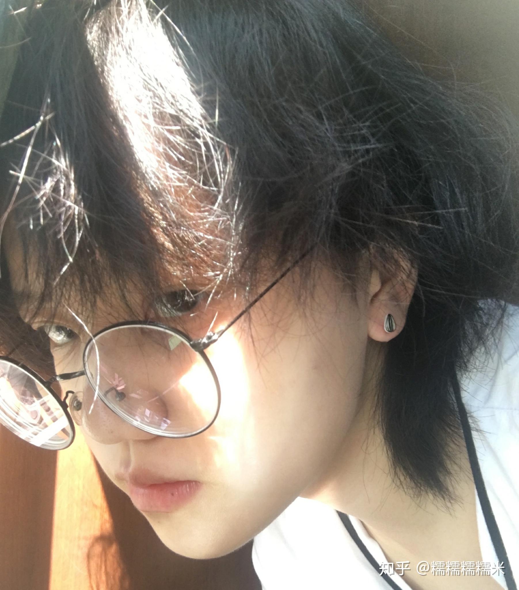 有哪些适合女生剪的男生发型