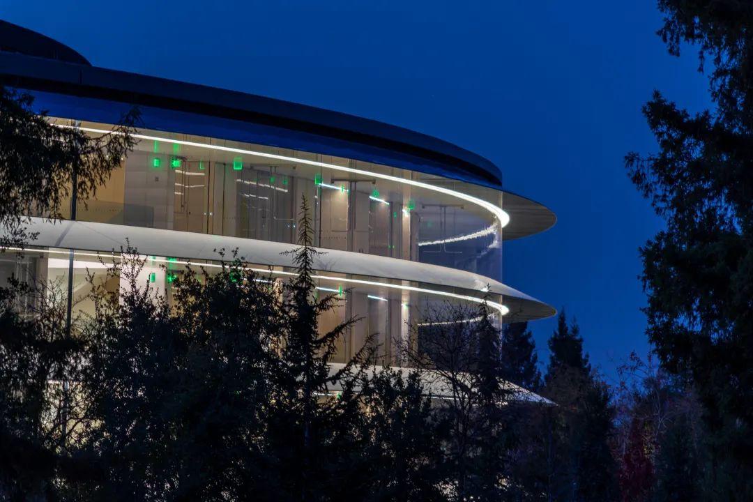 苹果造车失败纪每年花费十亿美元投入一辆永远不会被造出的汽车