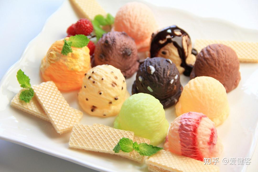 因为生冷食物容易影响盆腔血液循环,导致经血不易流出流净,出现血液瘀