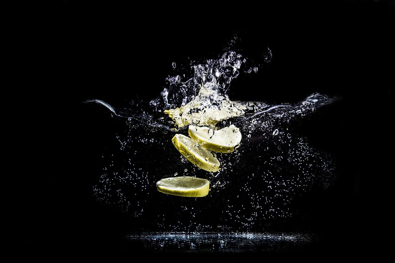 泡柠檬有什么好处