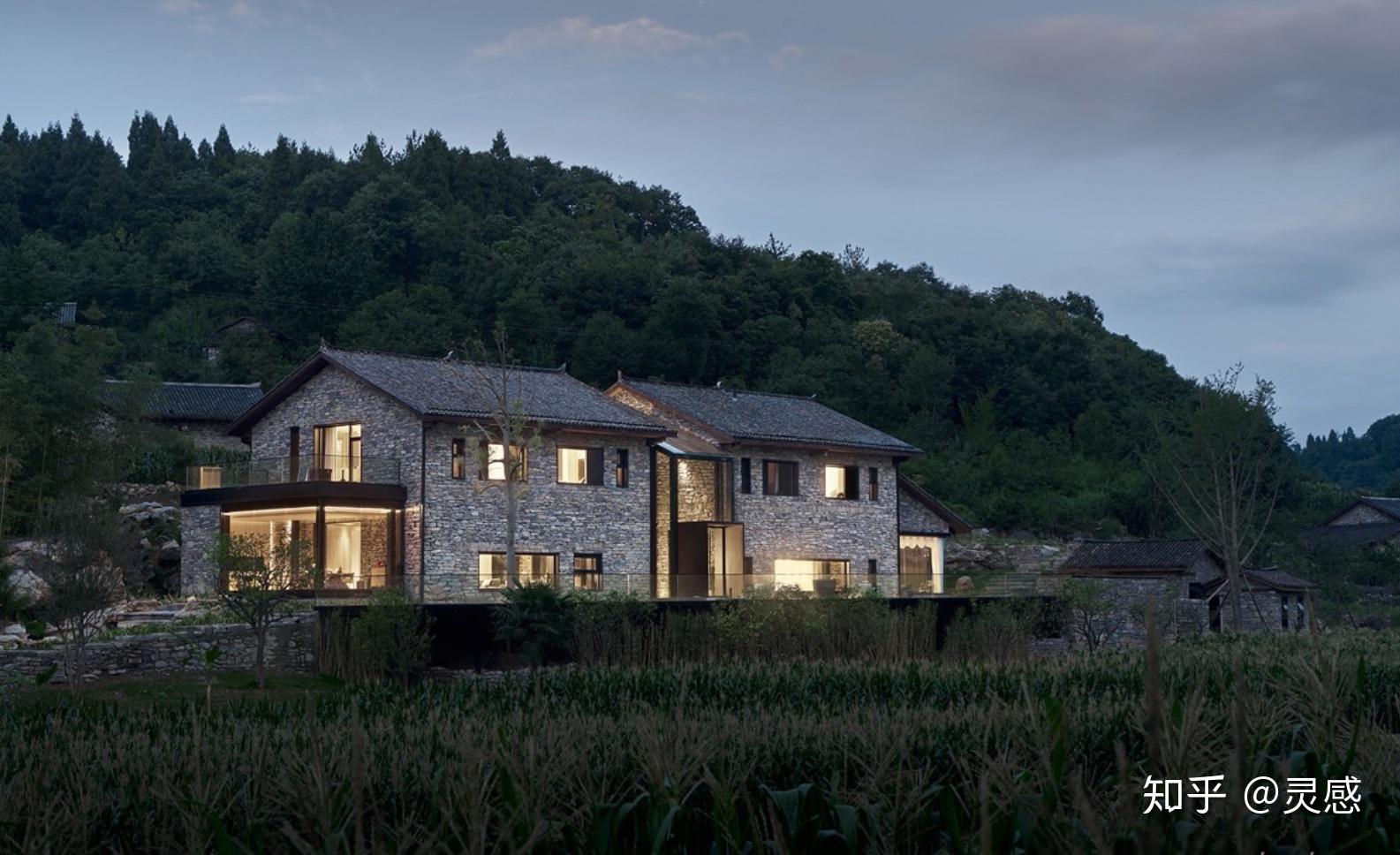 百年石屋群落湖北轻奢民宿