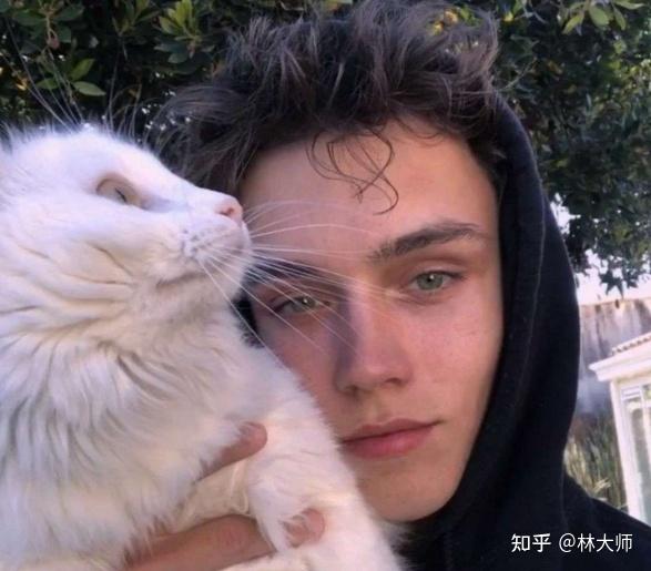 28个狂炫酷拽英文名重金属味浓厚炸街必备