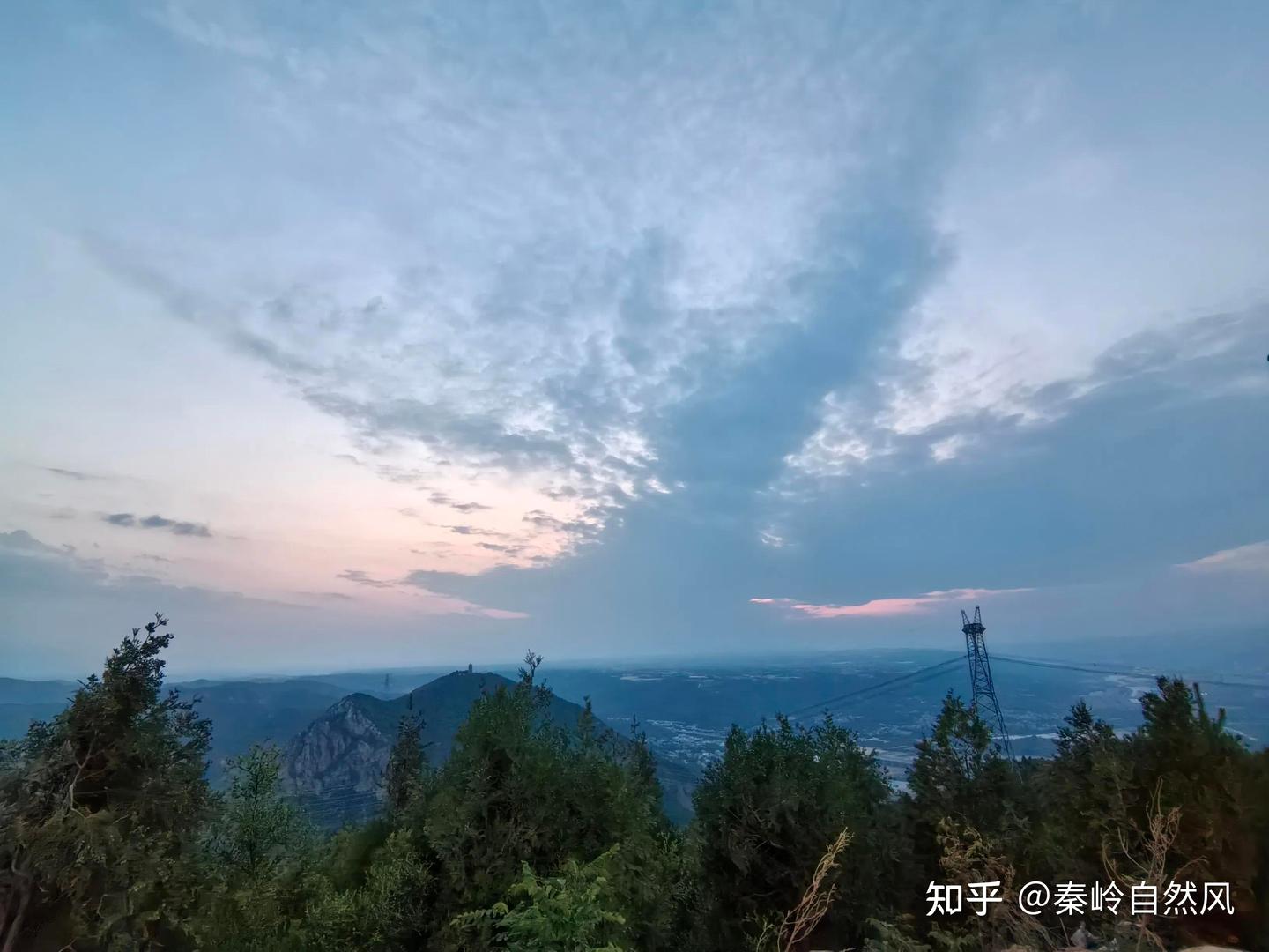 在蓝关古道,赶上了今夏最美落日,“雨后烟景绿,晴天散馀霞” - 知乎