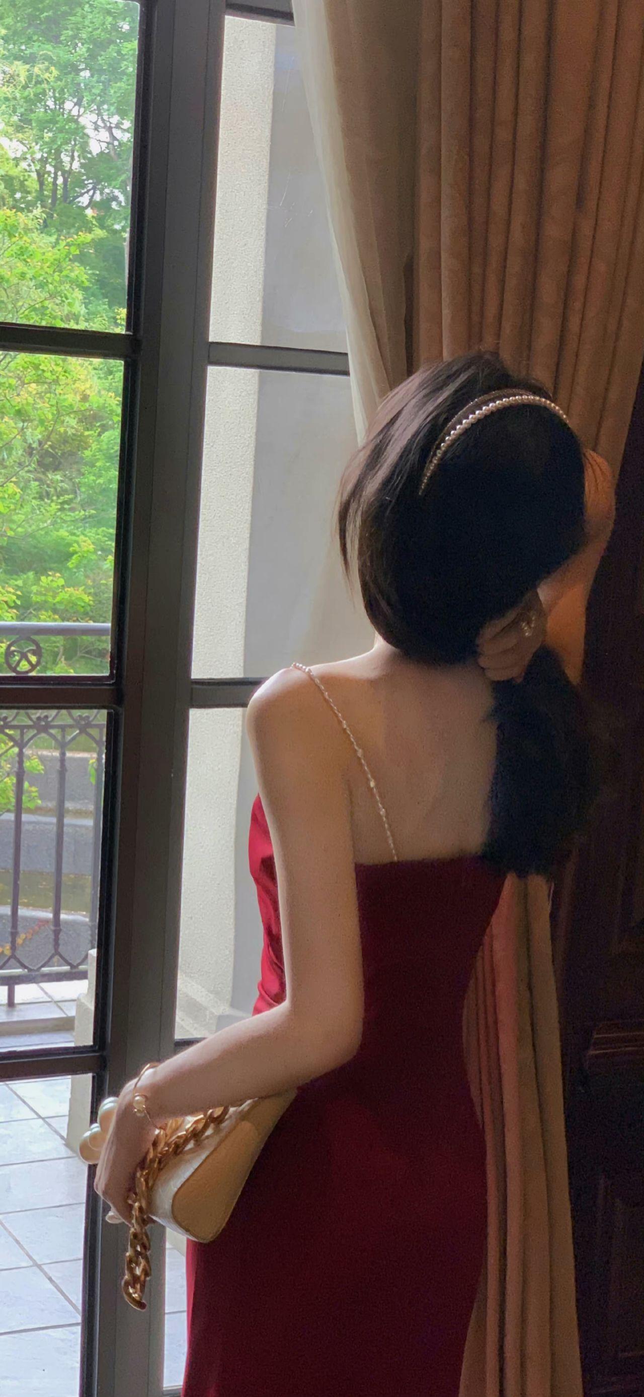 有哪些看一眼就难忘的好看的ins高级质感壁纸