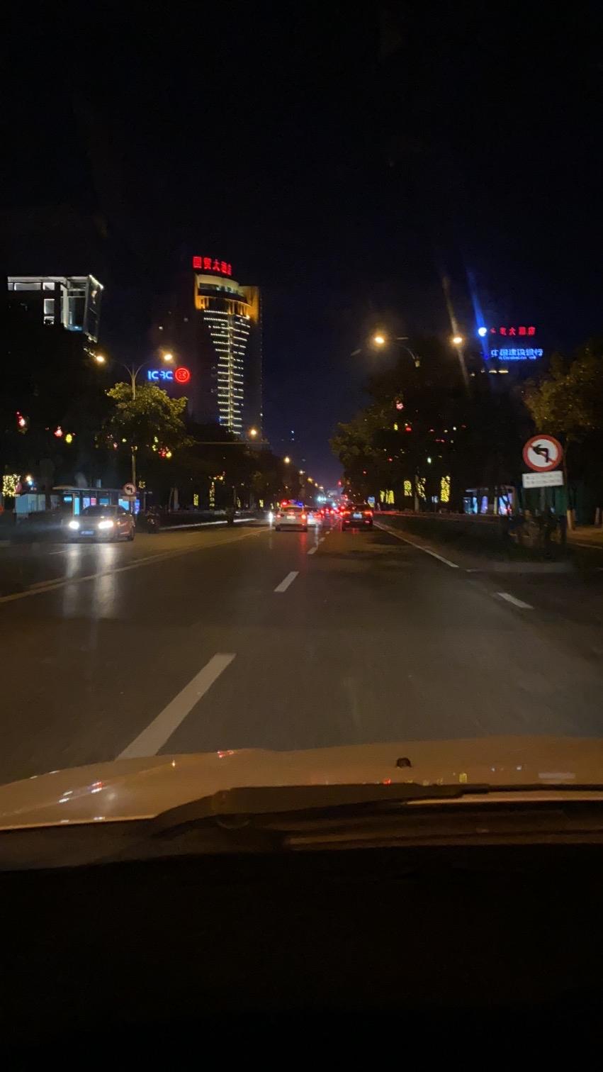 为什么有很多温文尔雅的人一开车就会生气