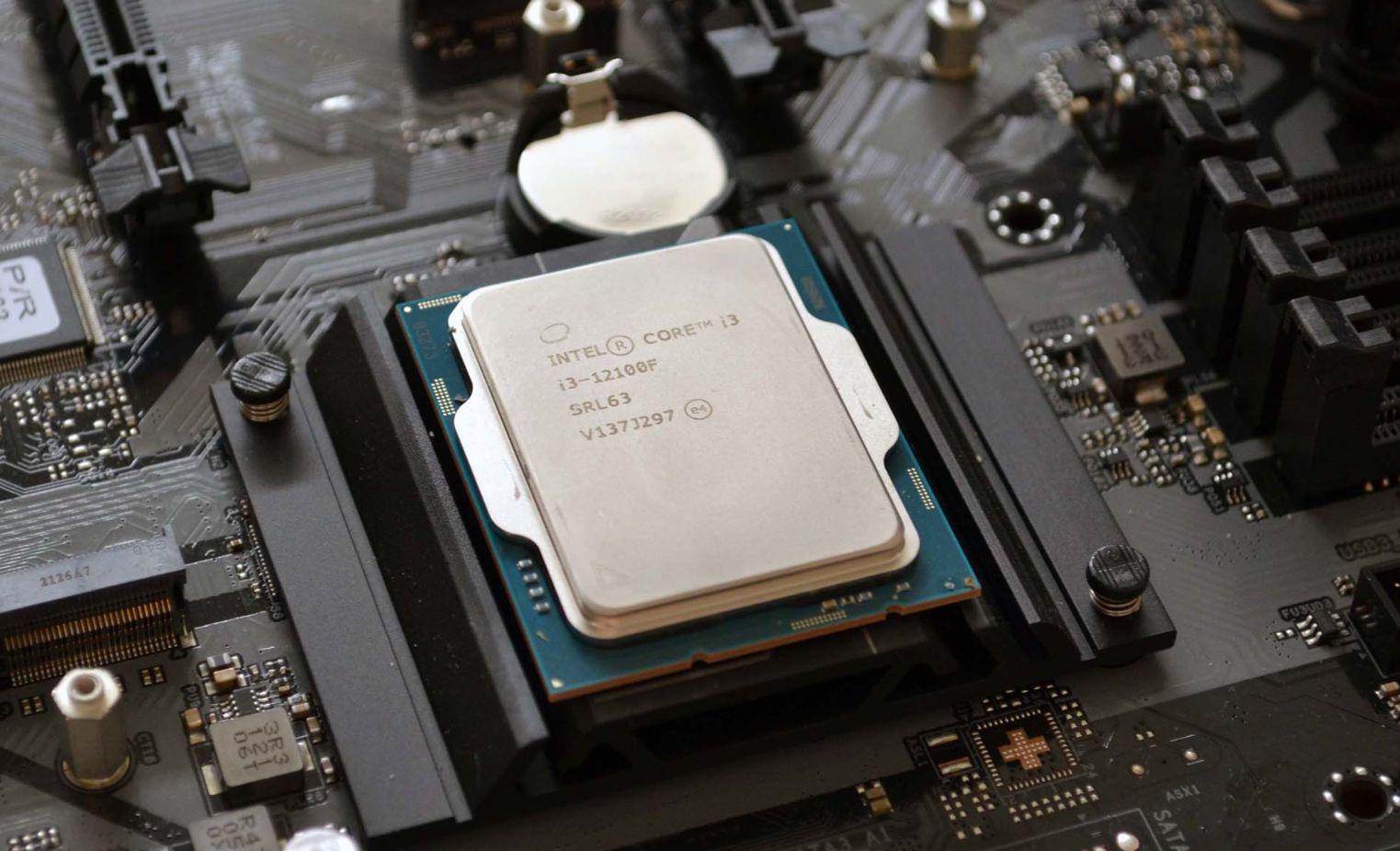 酷睿i3 12100f