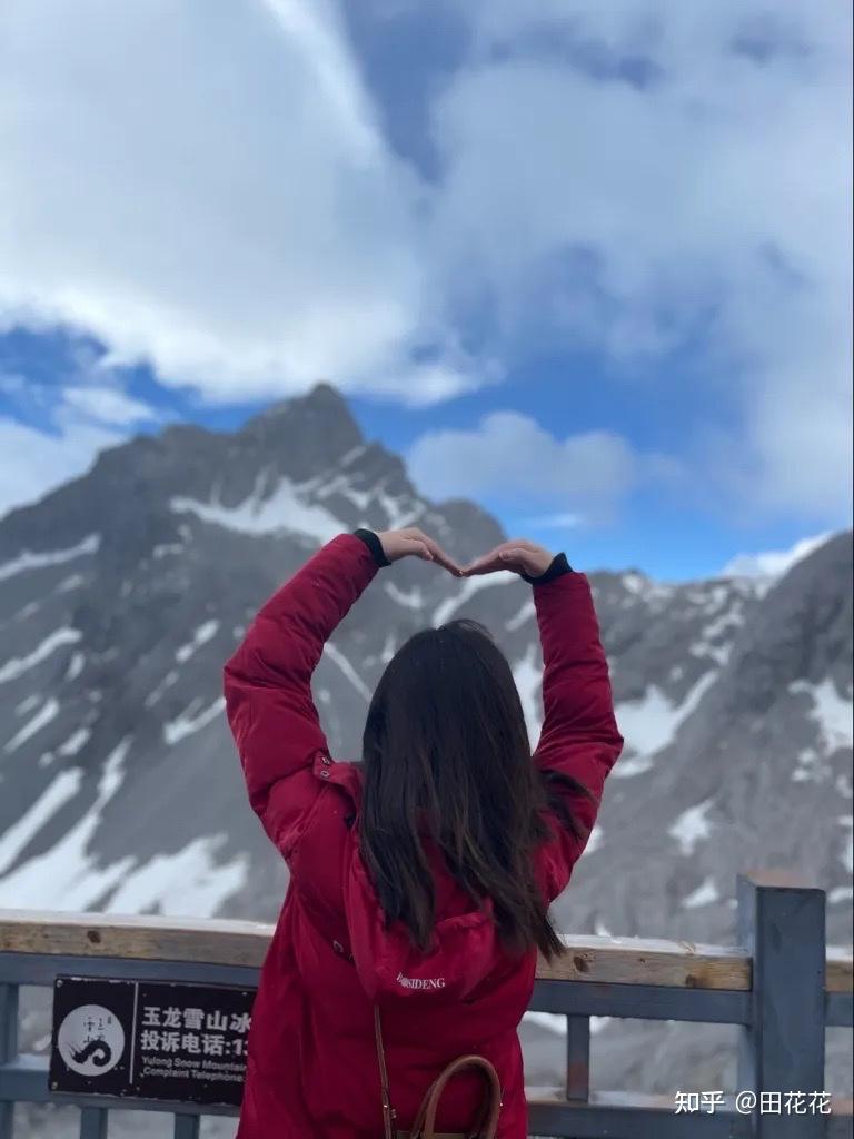 去云南旅游报团费用大概多少?