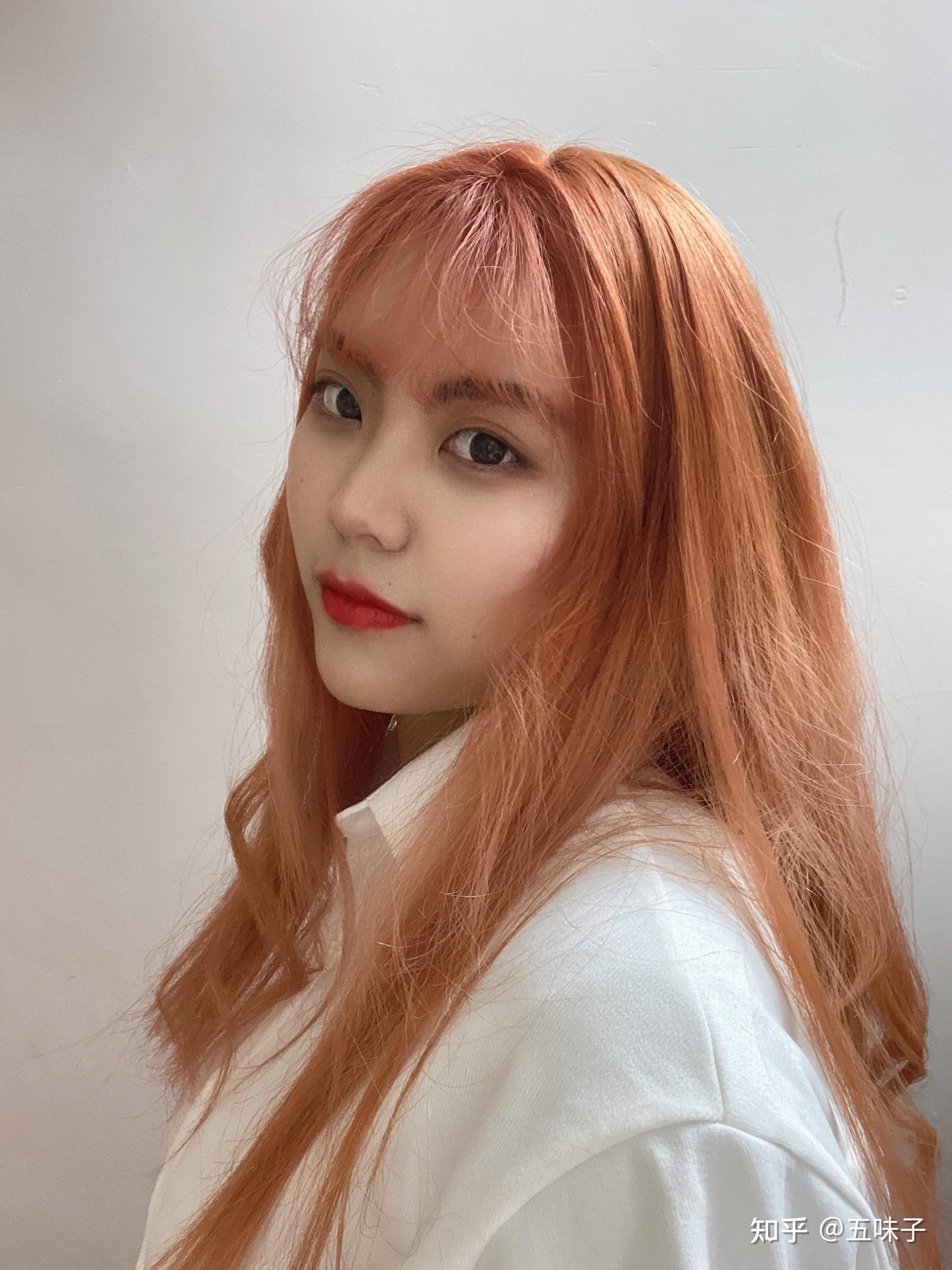 有没有染金色头发的妹子我也想染求交流经验