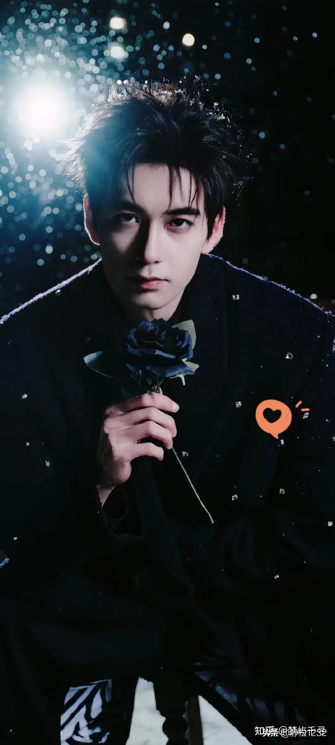 人面桃花相映红新鲜美男出圈内娱美男重新洗牌最帅30位来袭